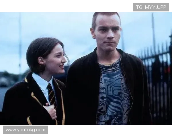 《猜火车》：一场颠覆三观的英伦黑色幽默狂欢